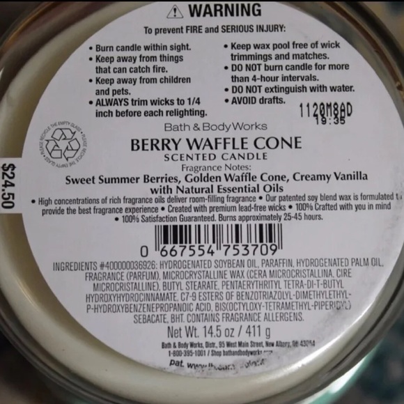 ❌SOLD❌Bath and Body Works 3 Wick Candle - Picture 3 of 3